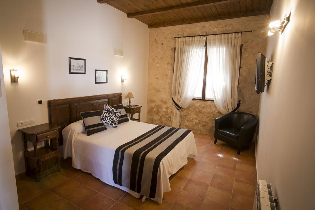 Casa Rural Casona La Beltraneja เบลมอนเต ภายนอก รูปภาพ