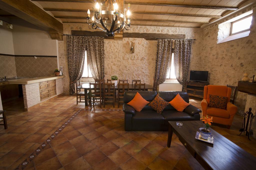 Casa Rural Casona La Beltraneja เบลมอนเต ภายนอก รูปภาพ